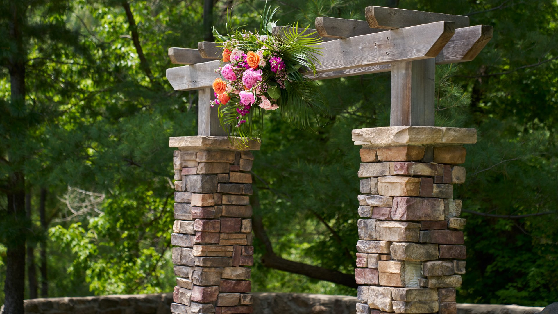 23 - Boulder Creek - BORC - Main Ceremony Lawn - Detail Shot