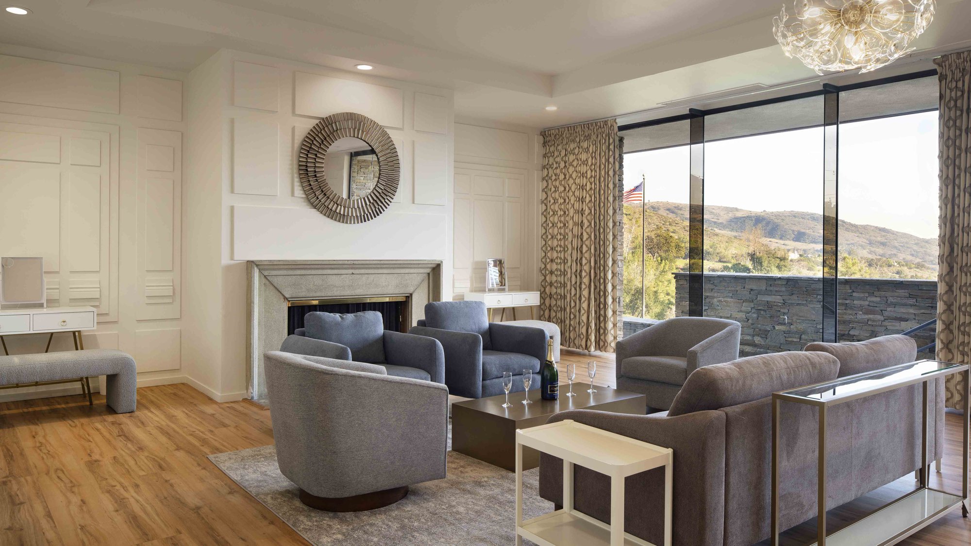23 - Dove Canyon - DOVE - Canyon Suite - Get Ready Space