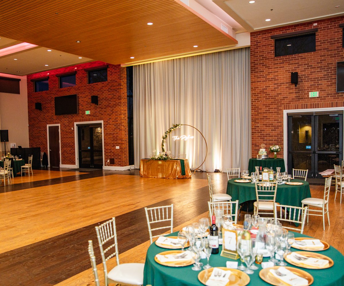 Indoor reception with green linens and gold accents - Evergreen Springs by Wedgewood Weddings - 6