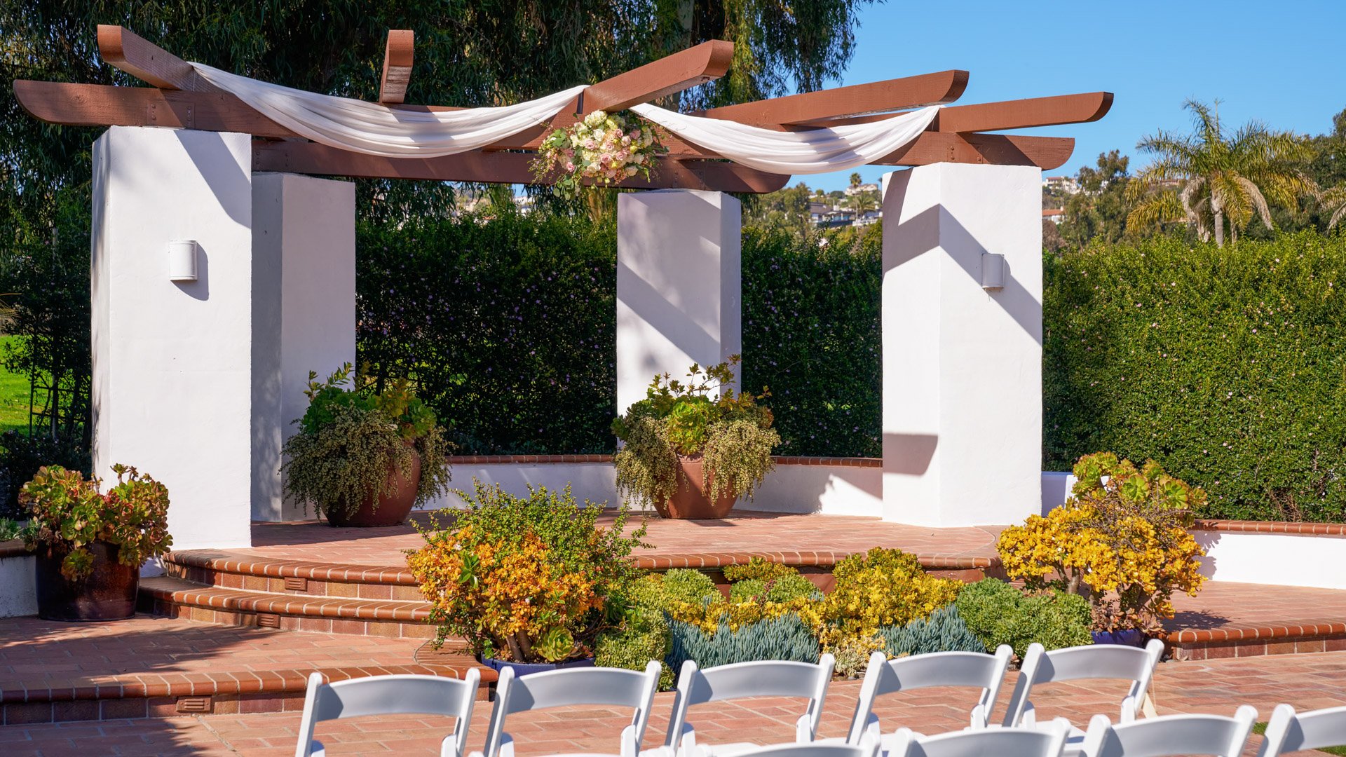 17 - San Clemente Shore - SACL - Garden Pergola - Ceremony