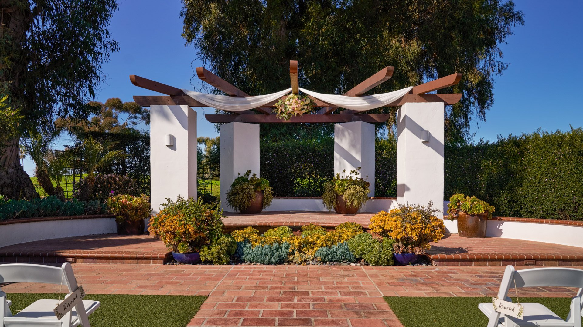 20 - San Clemente Shore - SACL - Garden Pergola - Ceremony