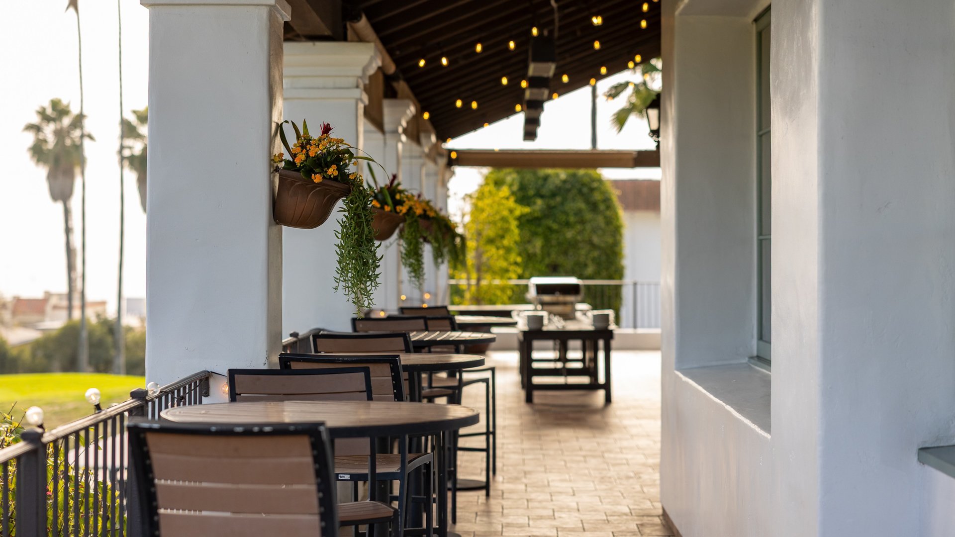 21 - San Clemente Shore - SACL - Cocktail Patio - Cocktail Hour