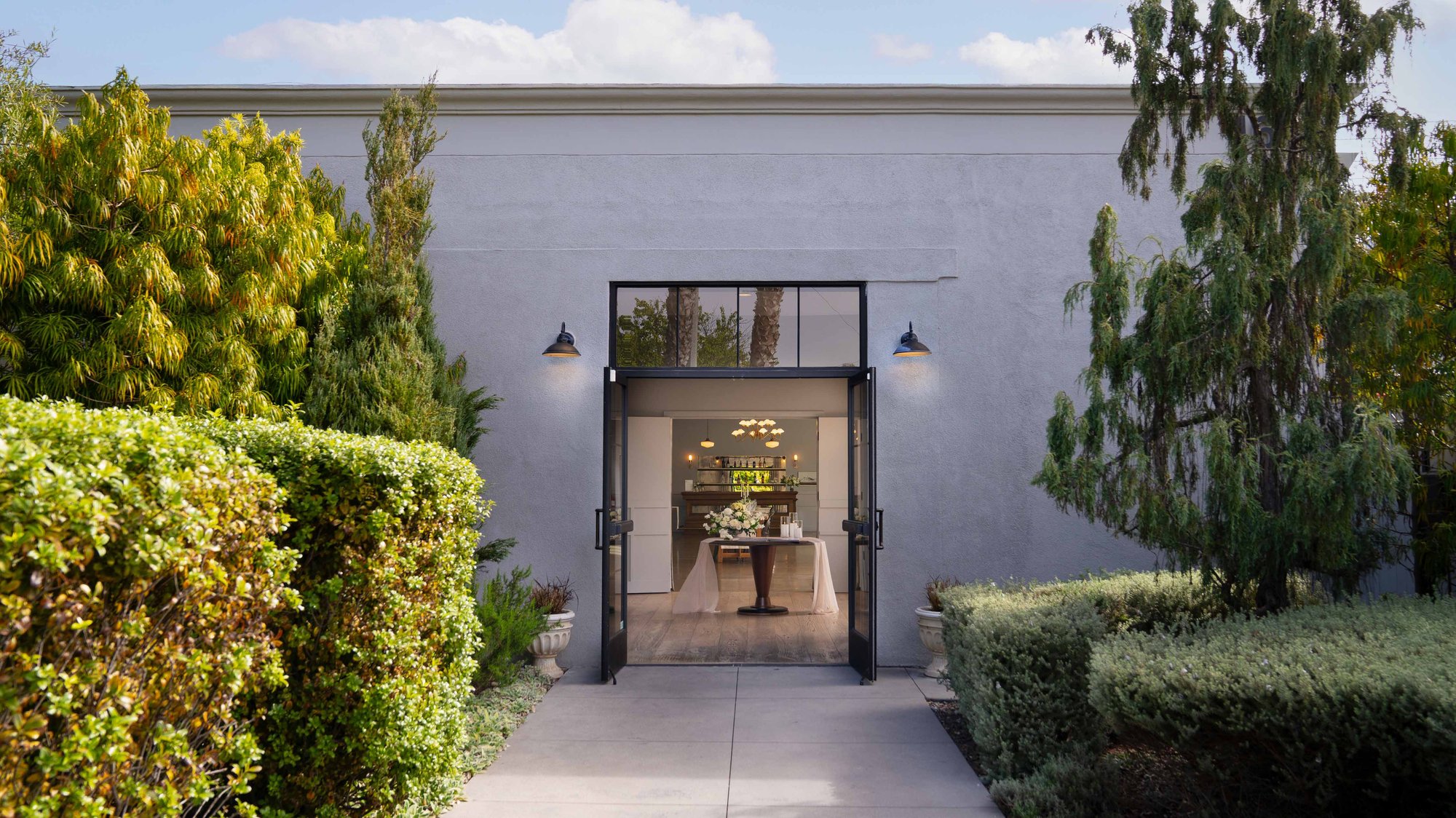 28 - The Harper - HARP - Front Entrance - Outdoor Space