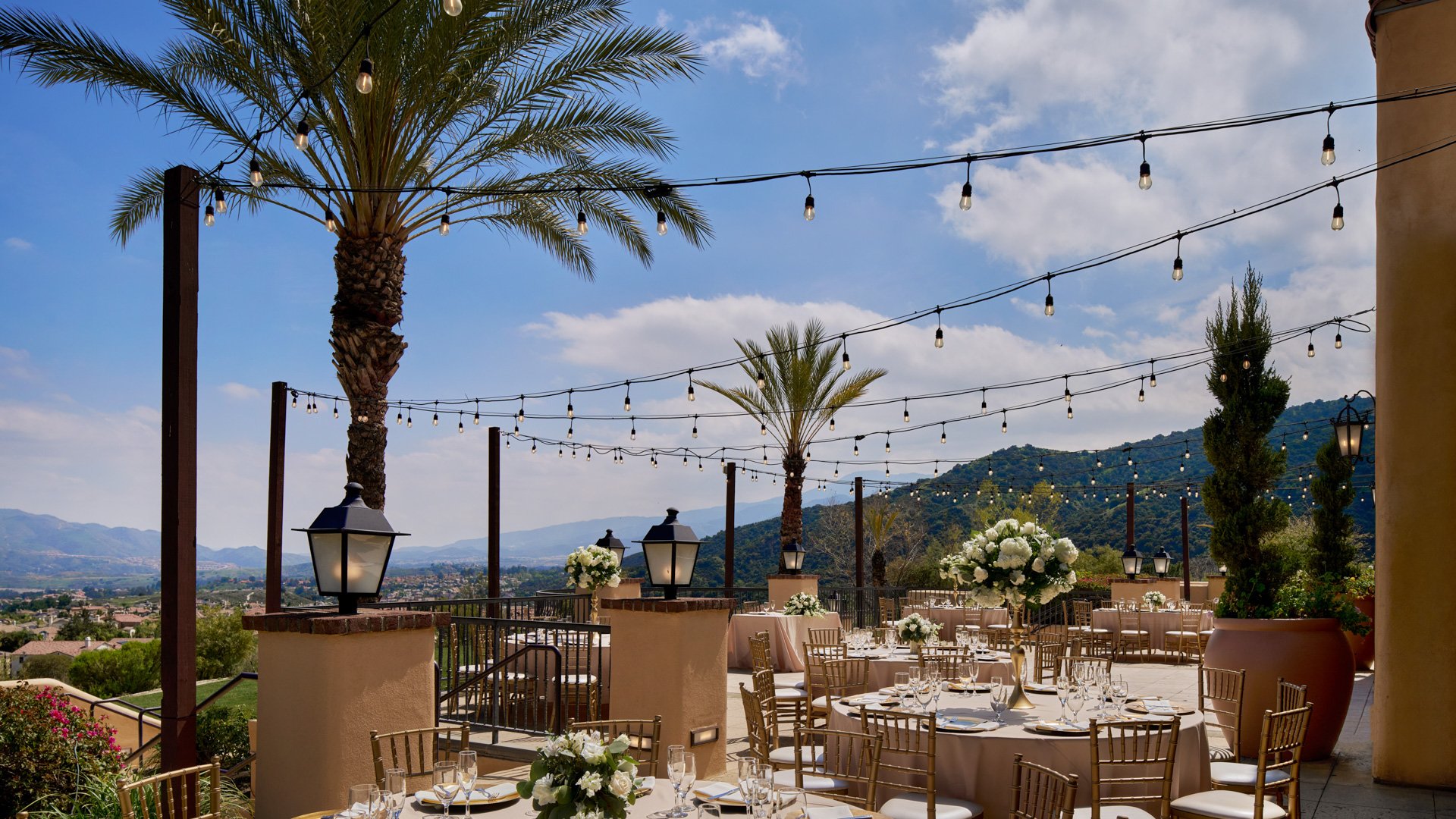 31 - The Retreat - RETR - Terrace Patio - Reception